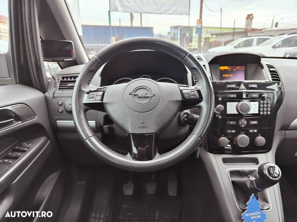 Opel Zafira 1.9 CDTI Innovation - 10