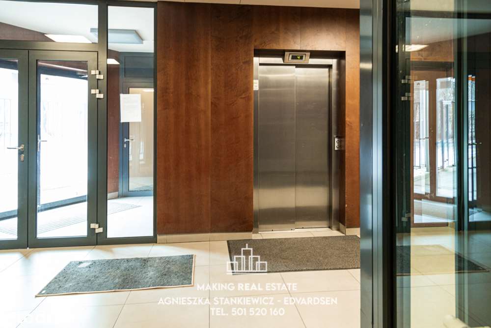 90 m2,  100 000 zł mniej, możliwość 3/ 4 pokoi, 2 tarasy, garaż-17