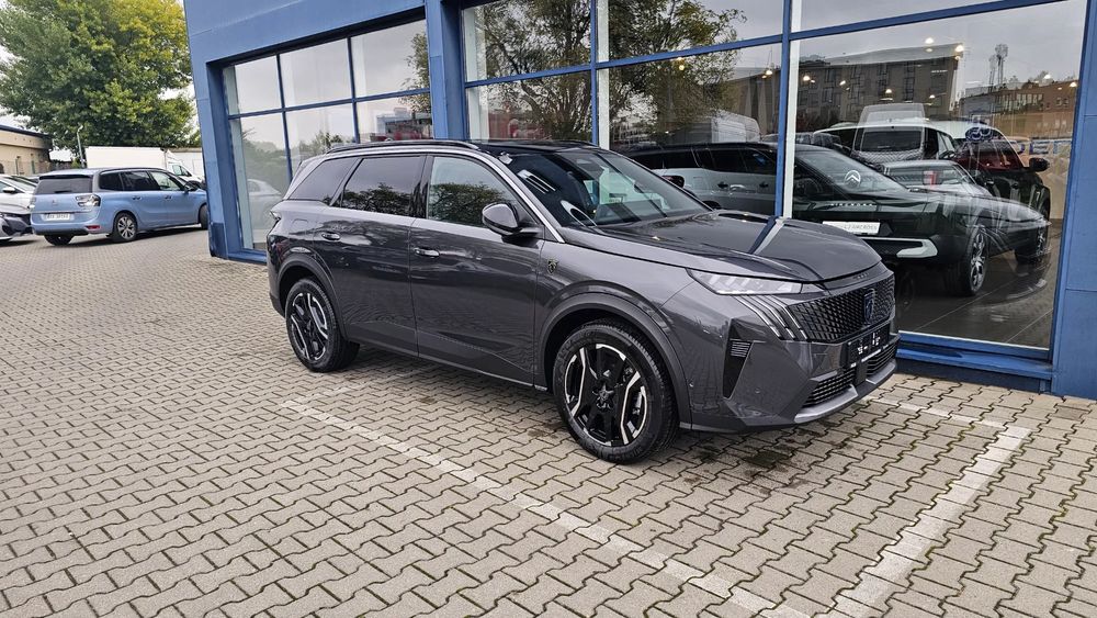 GT Exclusive Hybryda Plug In 195 KM.