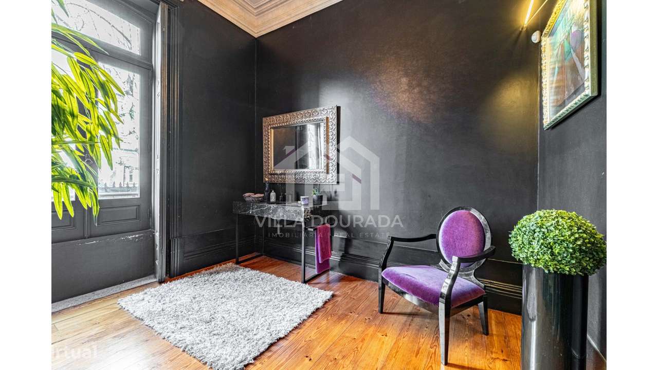 Palacete de prestígio T6 em Bonfim-35