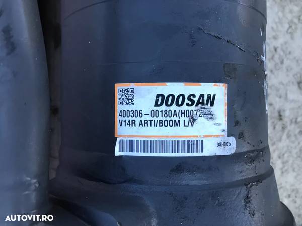 Cilindru de braț Excavator Doosan DX140LCR-5 400309-01220B - 4