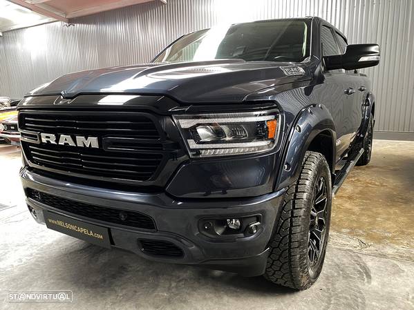 Dodge RAM 1500 5.7 V8 Hemi Bighorn Crewcab - 18