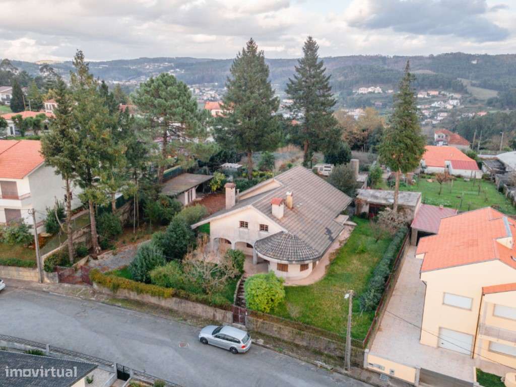 Moradia T/4 - Grande imagem: 3/26