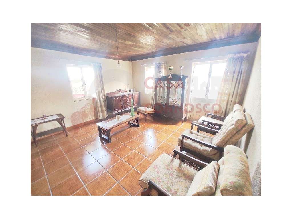 Moradia M4 com vistas fantásticas-9