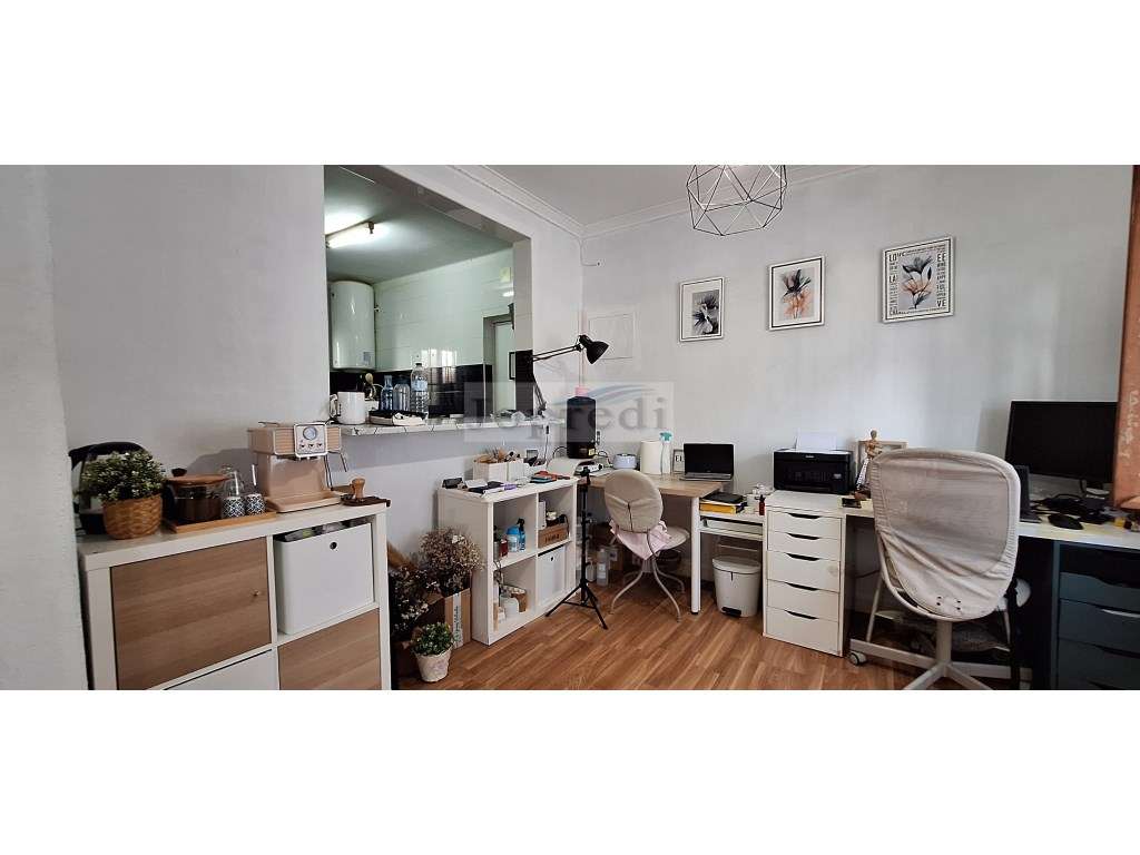 Moradia T2+1 com logradouro-8