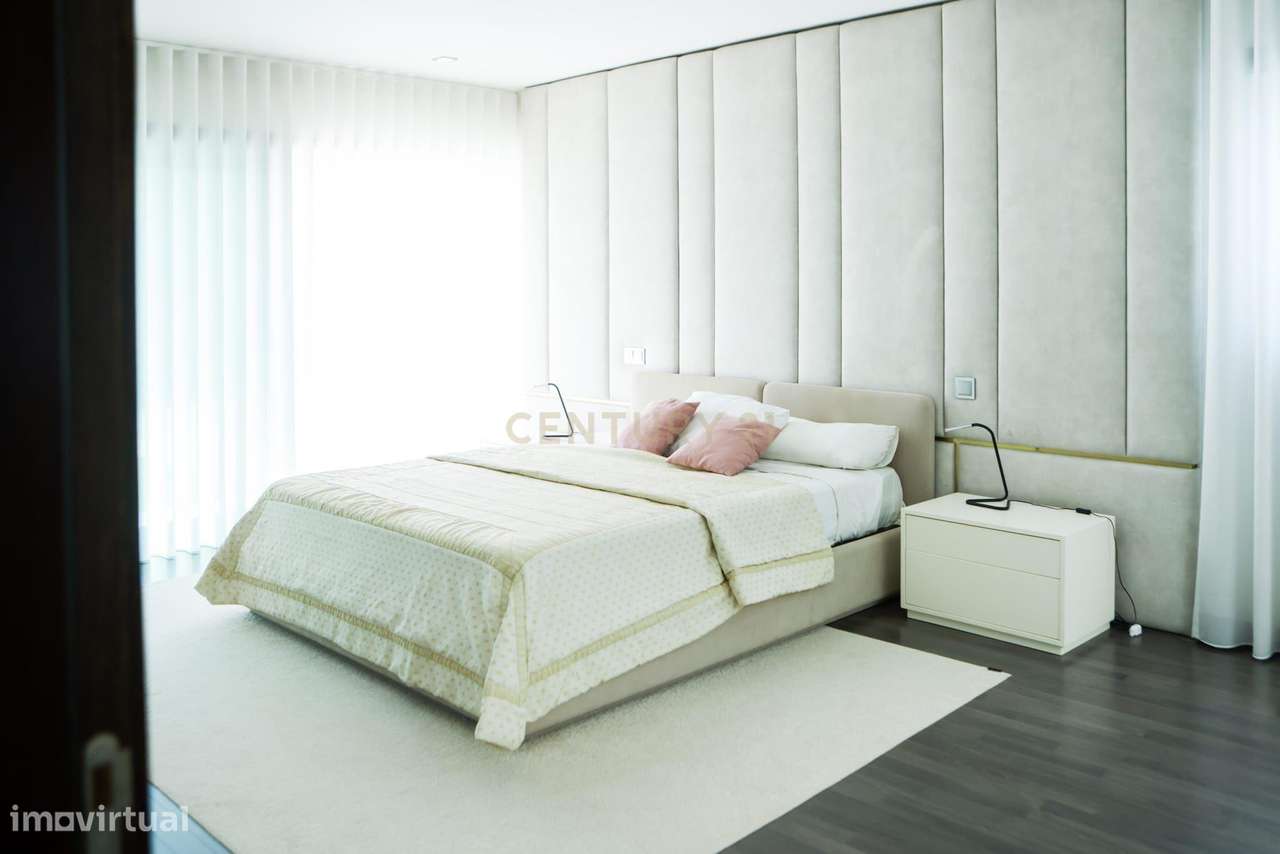 Casa Moderna T4 em Fermentelos, Águeda-6