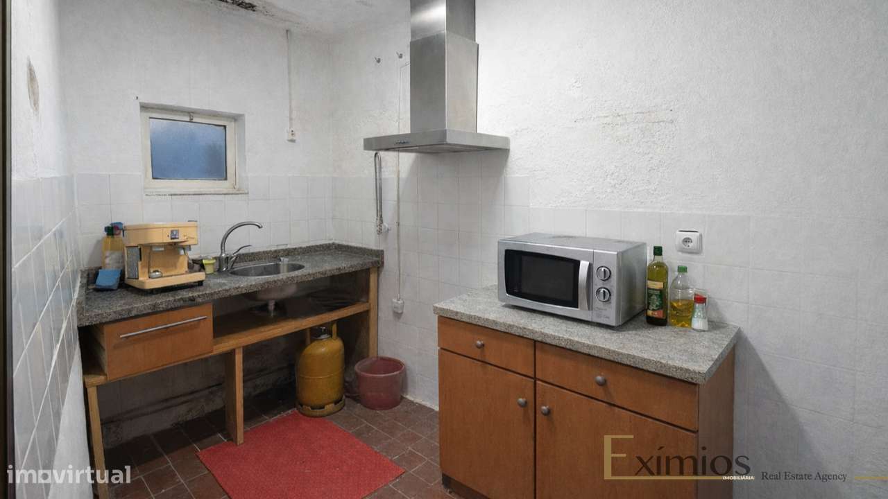 Moradia com Terreno de 5000 m2 para restauro em Lavra - Grande imagem: 5/20