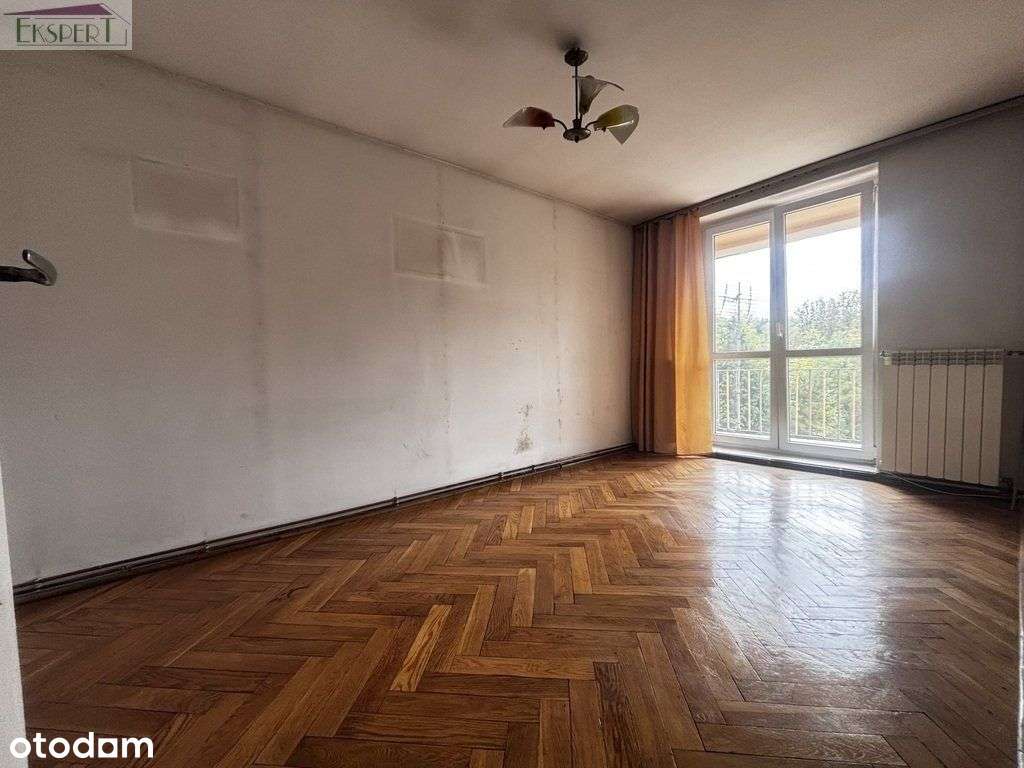 Trzy pokoje z dwoma balkonami-6