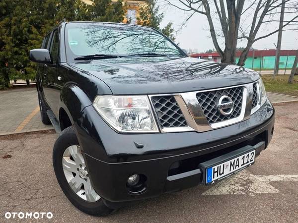 Nissan Pathfinder 2.5 D Platinum IT - 16