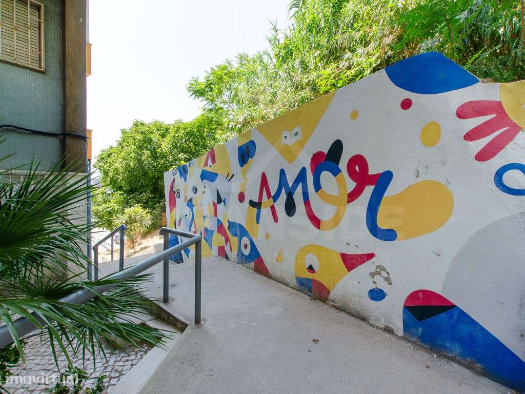 T2+1 com terraço de 45m2 e vista de rio, em Cacilhas-30