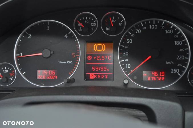 Audi A6 Allroad 2.5 TDI Quattro Tiptr - 16