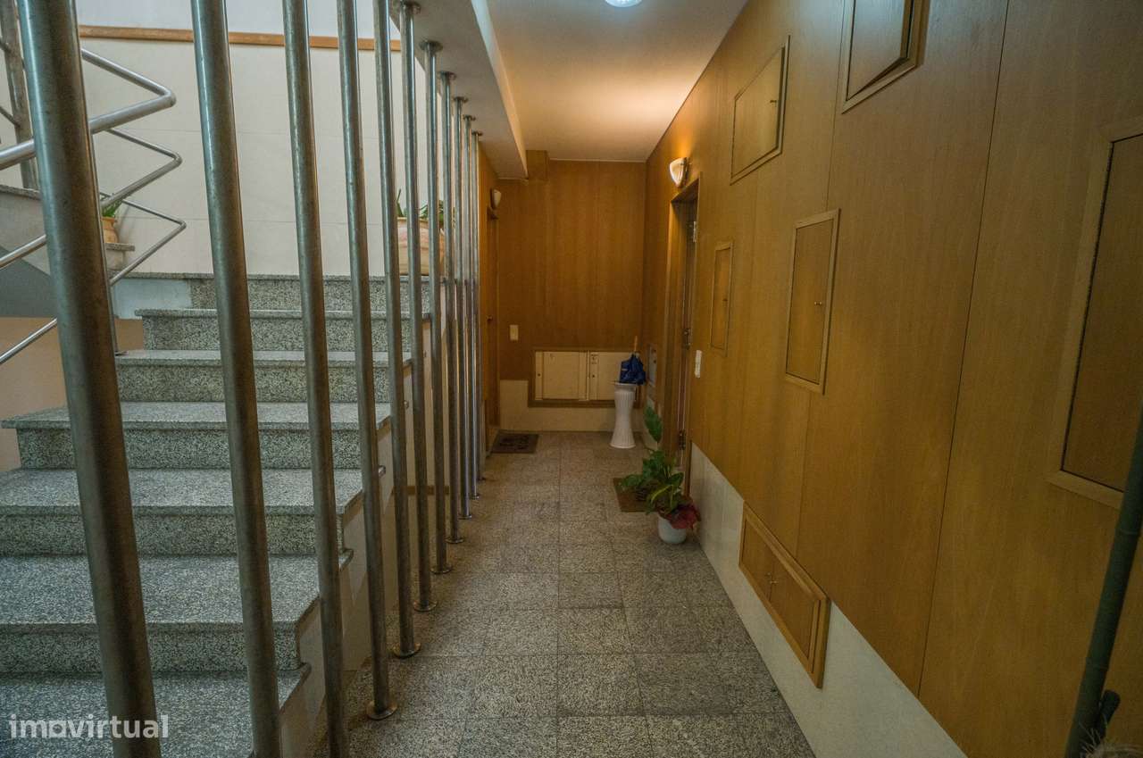 Apartamento T3 à venda em Santa Maria de Lamas-7