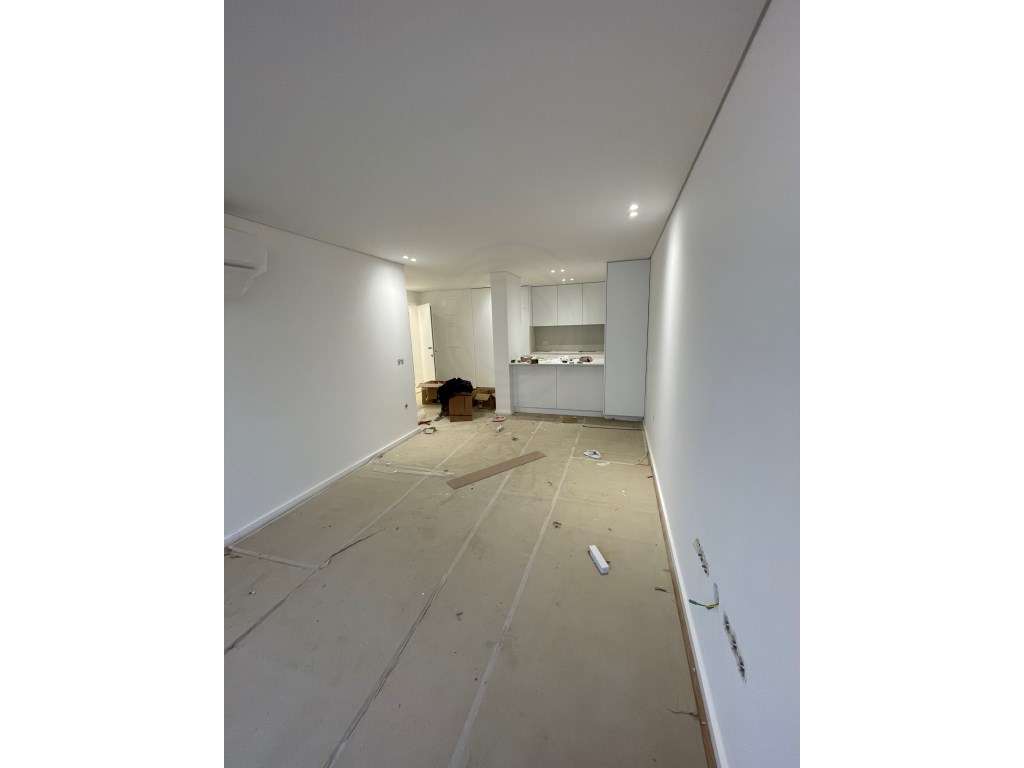 Apartamento T1 com Garagem em Vila Nova de Gaia-10