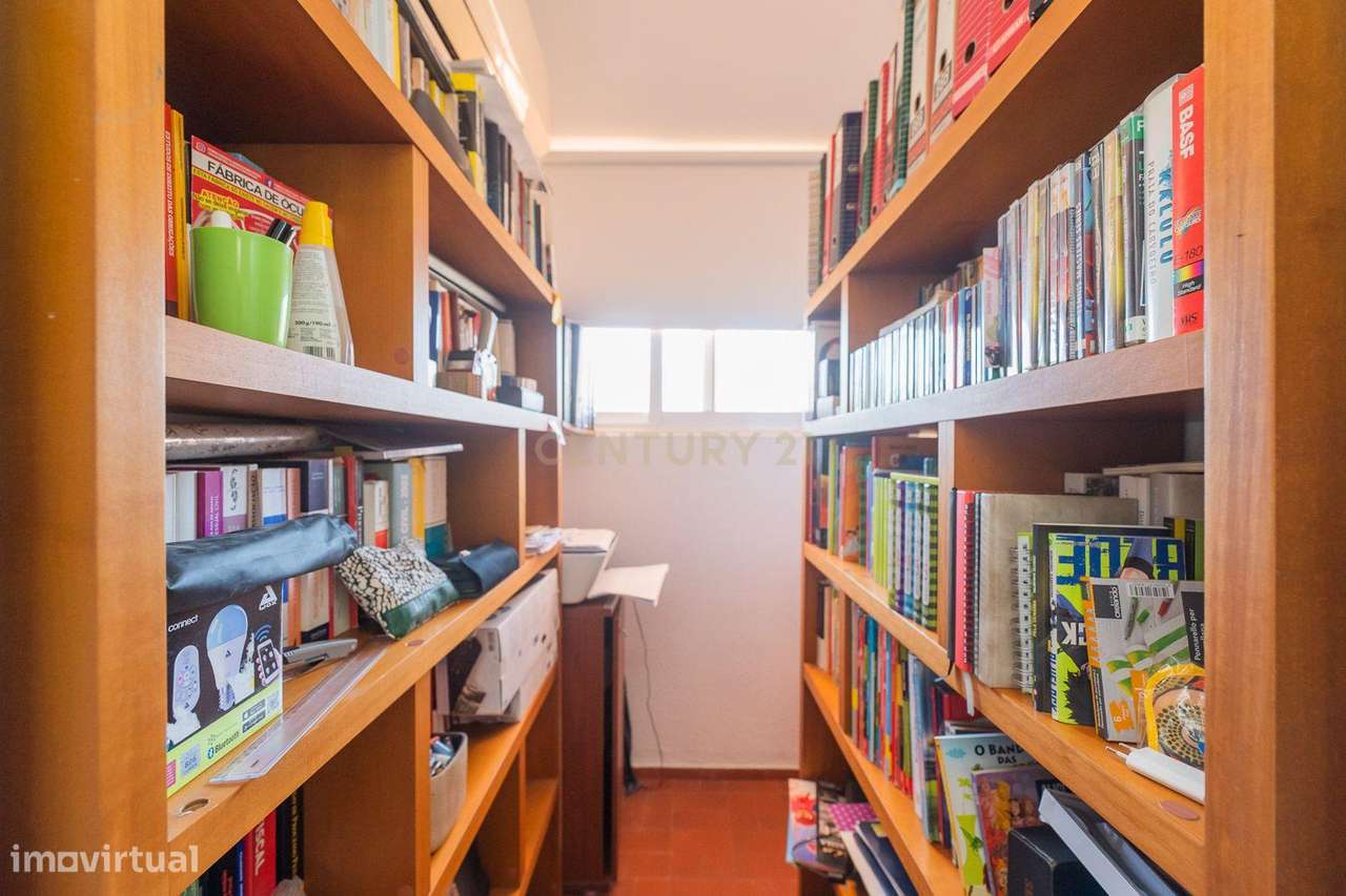 Moradia T4 com piscina-48