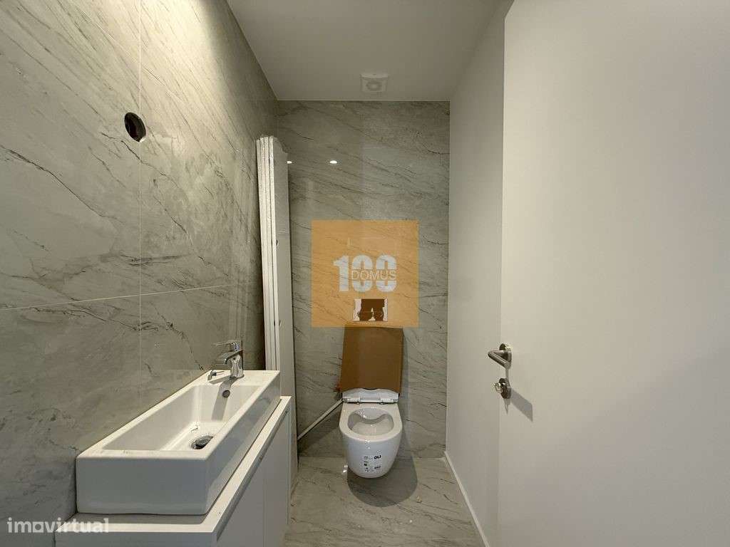 T2 duplex com jardim - Capelo Residences-11