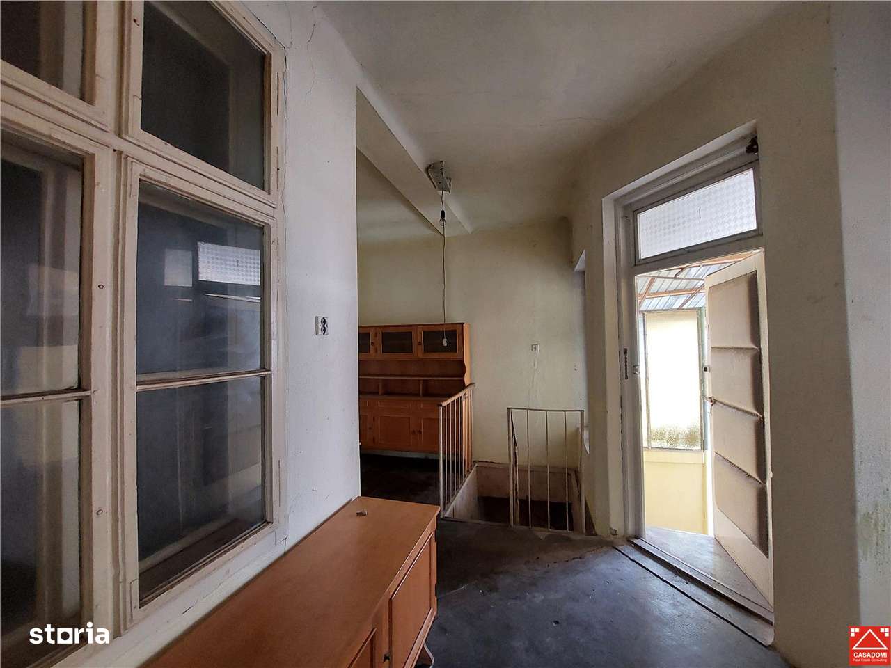 Casa cu spatiu comercial, zona Intim-9