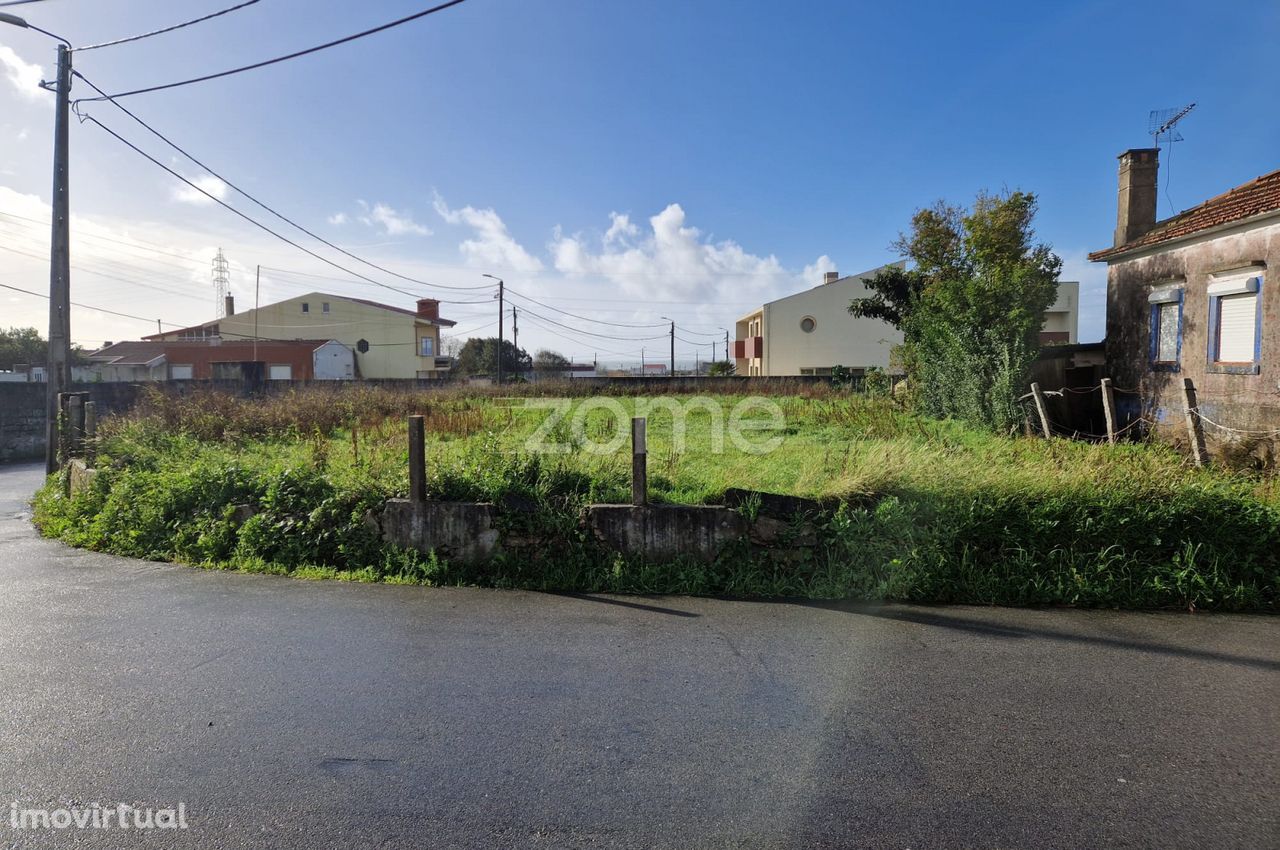 Terreno Rústico para construção em Silvalde