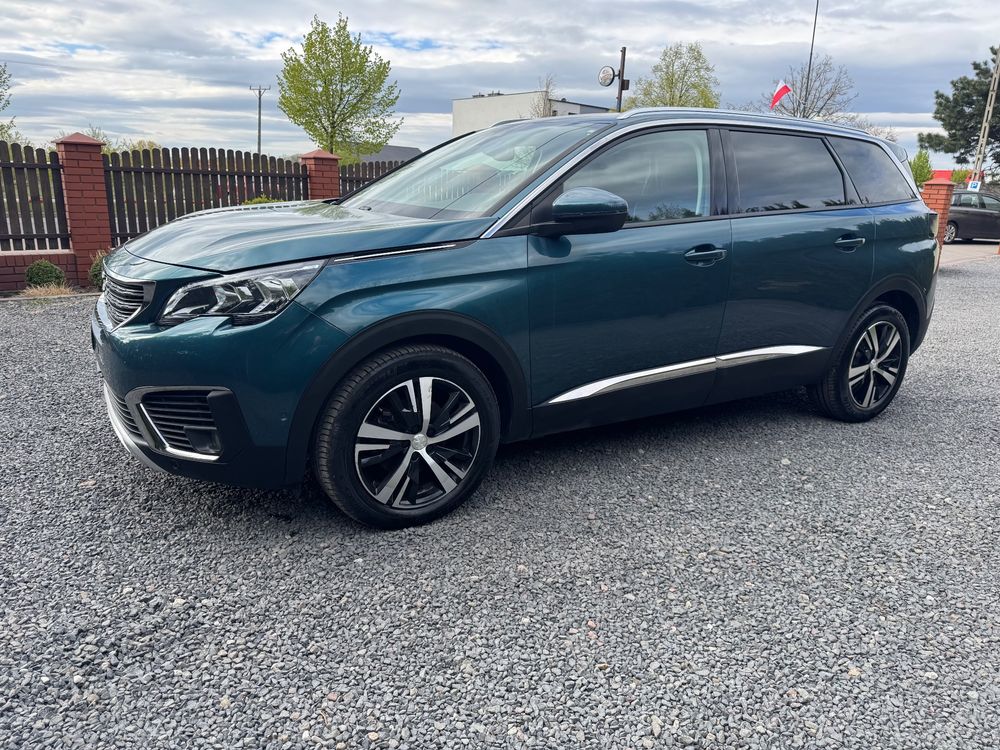 Peugeot 5008 II PureTech 130 EAT8 Stop & Start Active Business-Paket 2019