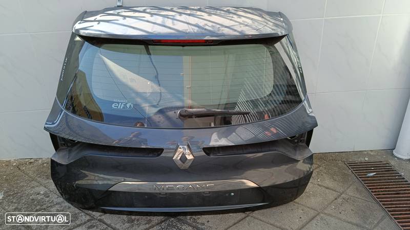 tampa mala Renault Megane IV 4 carrinha 2016 - 5