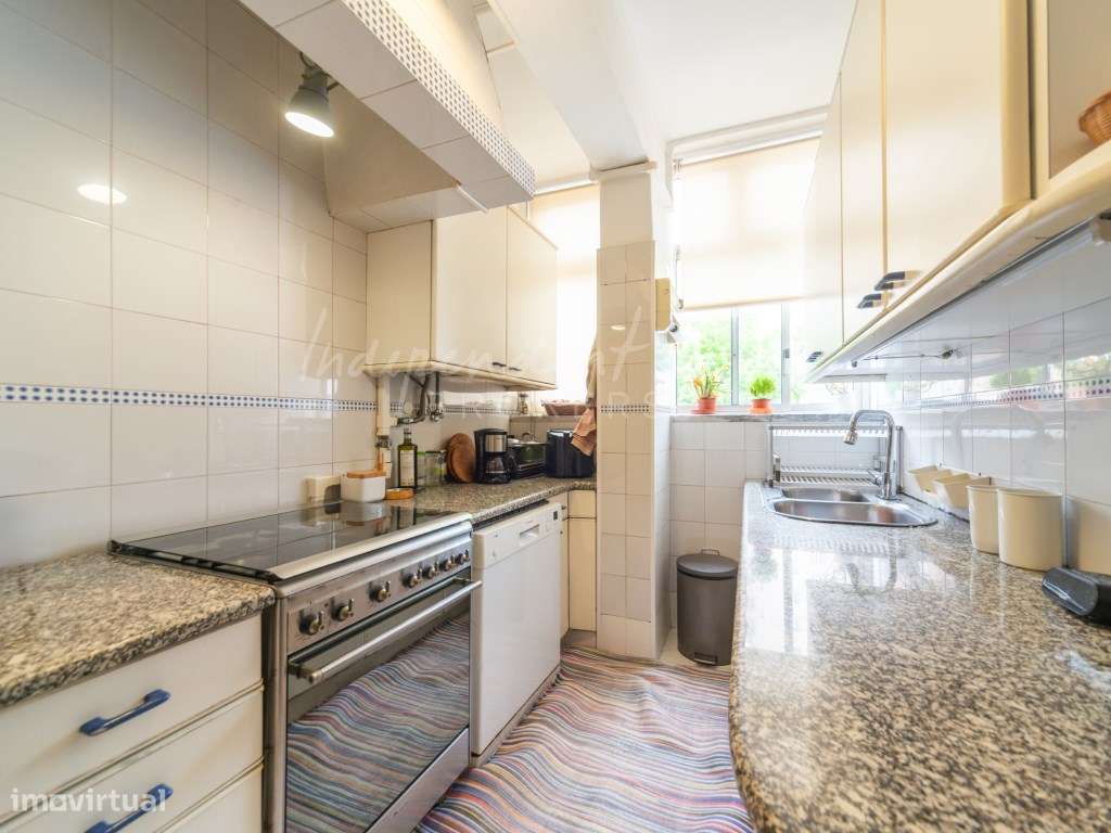 EXCELENTE APARTAMENTO T4 PARA VENDA [ESTRELA]-10