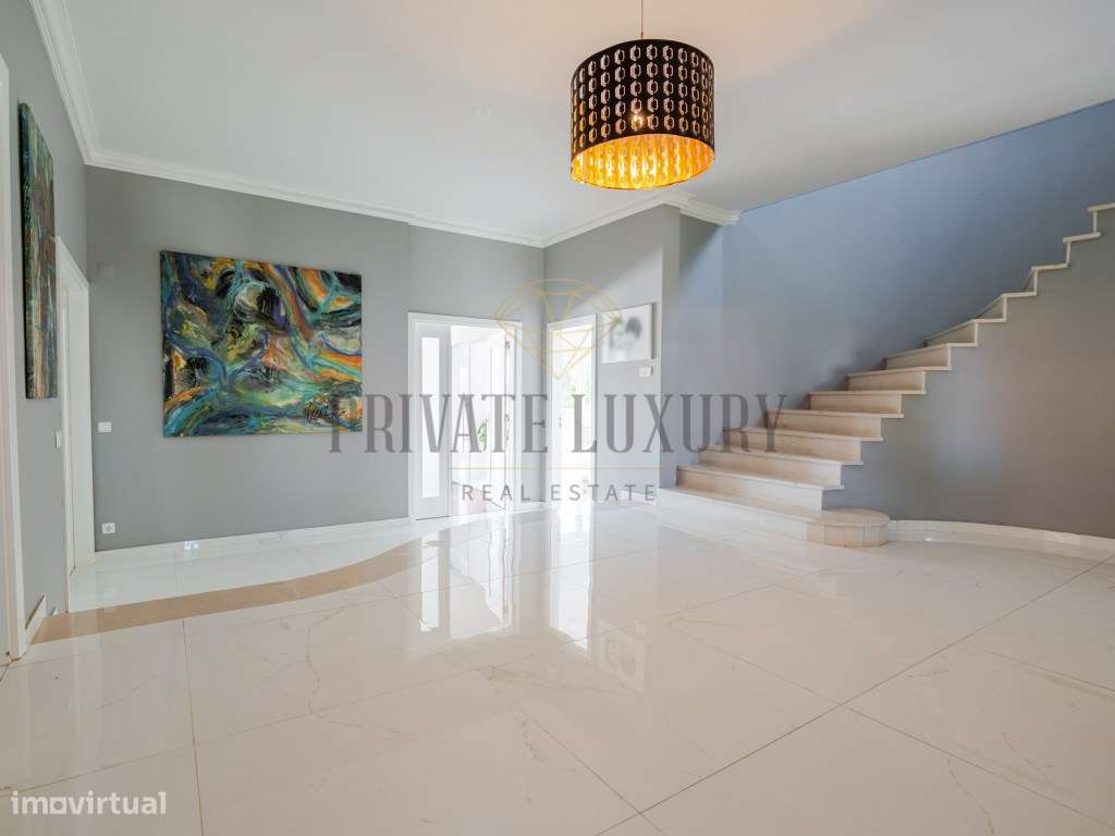 Villa T8 de Luxo na Herdade da Aroeira Onde o Conforto se Encontra ... - Grande imagem: 3/54