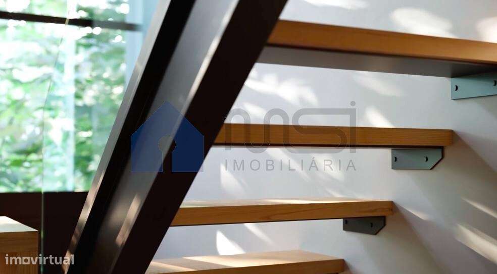 Apartamento T4 de luxo na Baixa do Porto junto ao emblemático Mercado-6