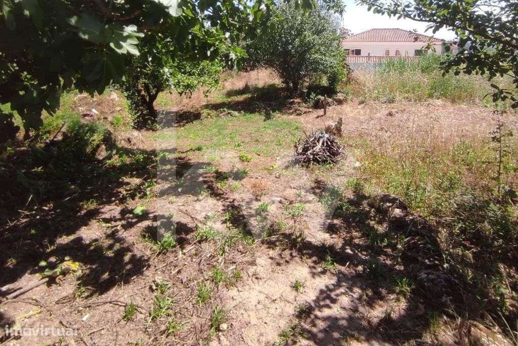 Lote de Terreno com 1264m2 - Grande imagem: 3/15