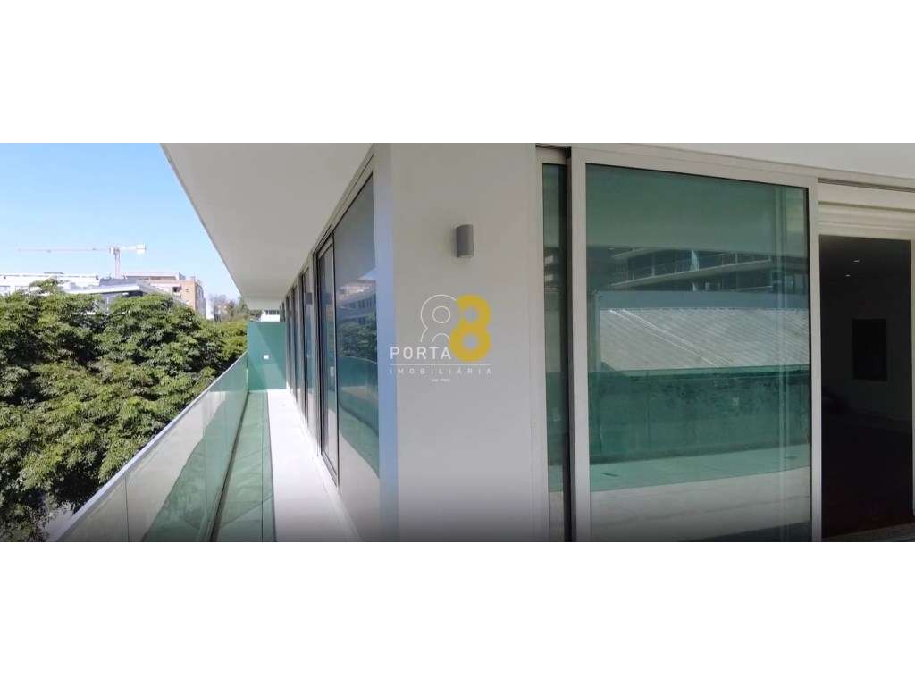 Apartamento T3 com terraço Matosinhos Sul junto ao mar-8