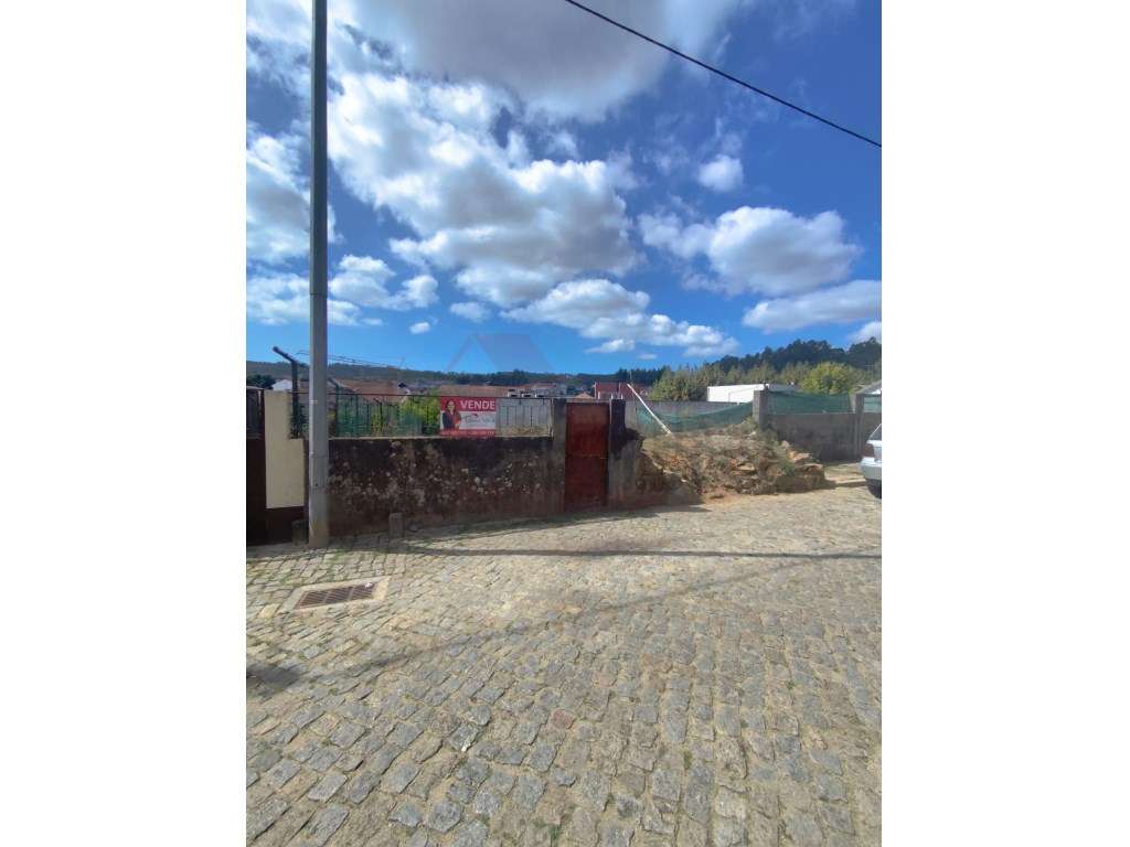 Terreno loteado em Sobrado-1