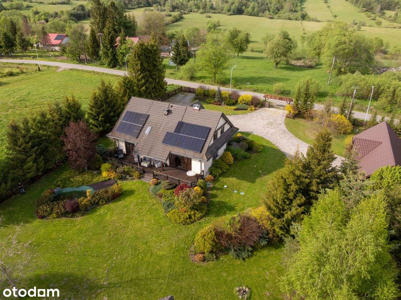 Wygodny dom. Działka 3,5ha. Staw.Las -Bieszczady-17