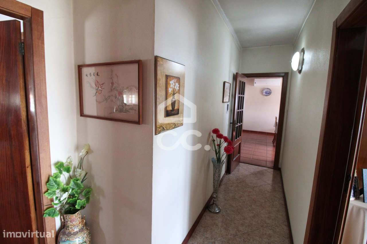 Moradia terrea V3 isolada com 150m² na periferia da cidade - Grande imagem: 4/20