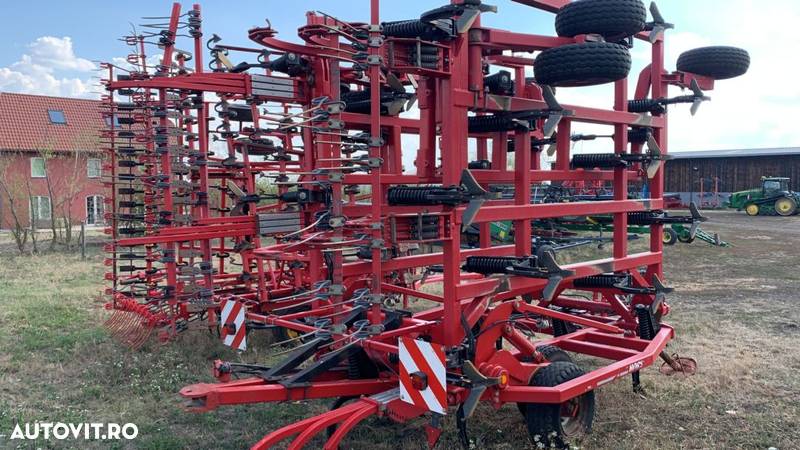 Horsch Terrano 10 FG Combinator - 2