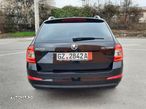 Skoda Octavia 2.0 TDI DSG Premium Edition - 16