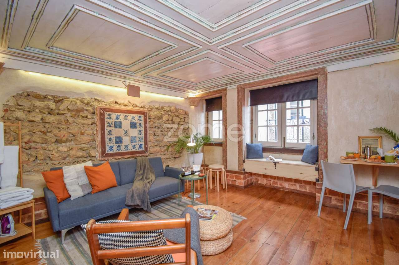 Prédio C/ Rentabilidade - Alfama - Grande imagem: 4/41