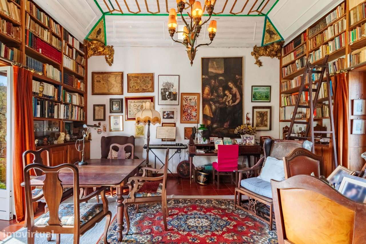 Moradia T6 c/ Terreno de 1600m2 c/ Piscina, Garagem e Anexos em Colare-58