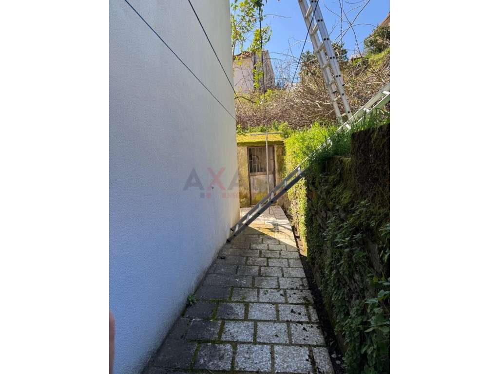 Moradia com Negócio Incluído na Serra da Estrela - Oportunidade Úni...-15