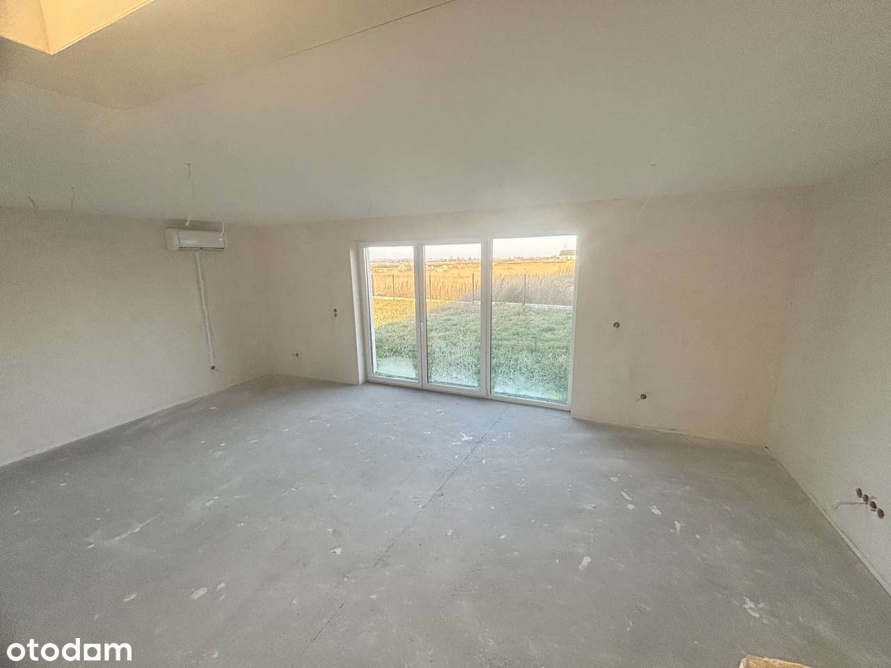 Dom w Godzikowicach, 5 pokoi. Bez prowizji i PCC. - Pełny obrazek: 4/15