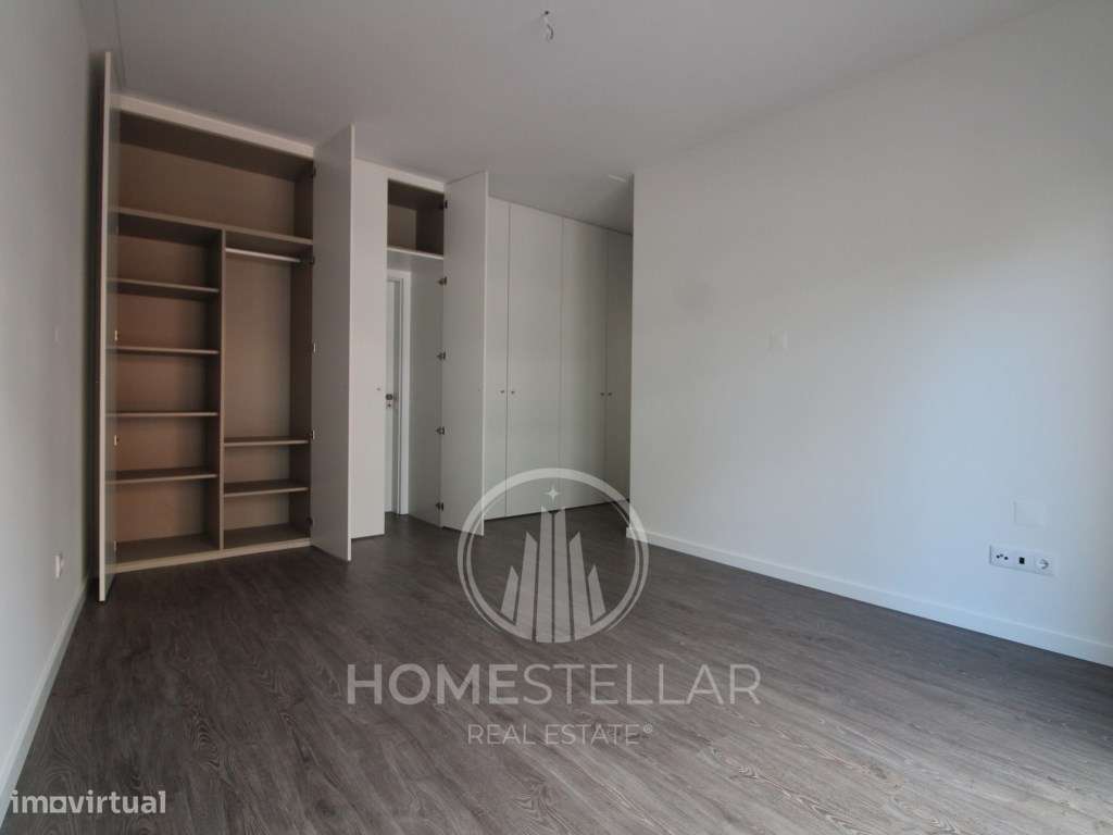 T2 com Parqueamento - Quinta da Fabrica-10