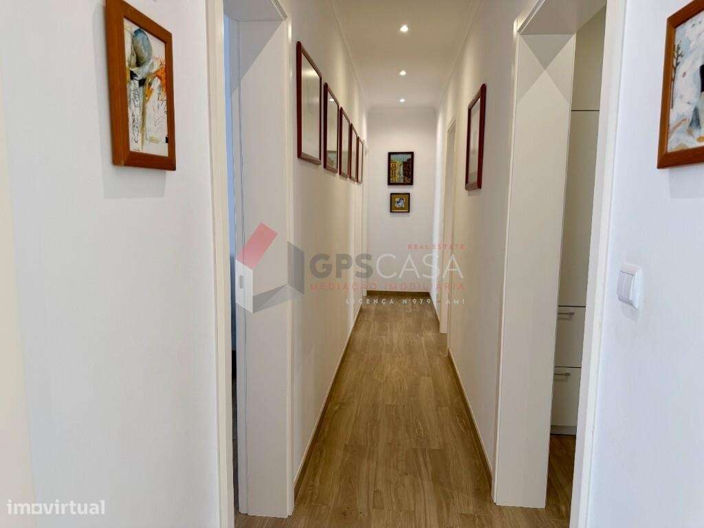Moradia T3 de arquitetura moderna com excelentes áreas!-27