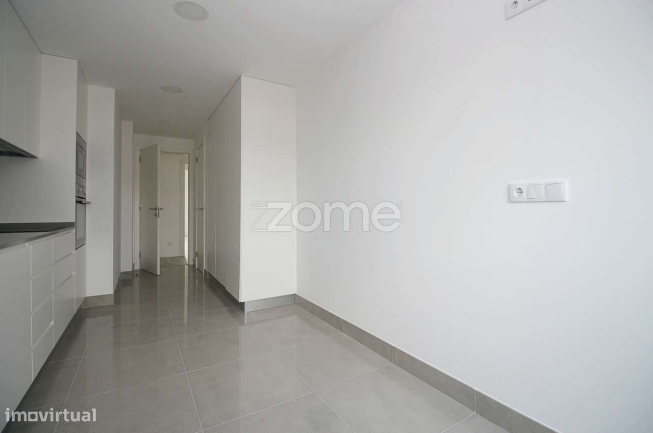 Apartamento T3 Duplex novo com terraço e piscina na Urb. do Infantado - Grande imagem: 5/27