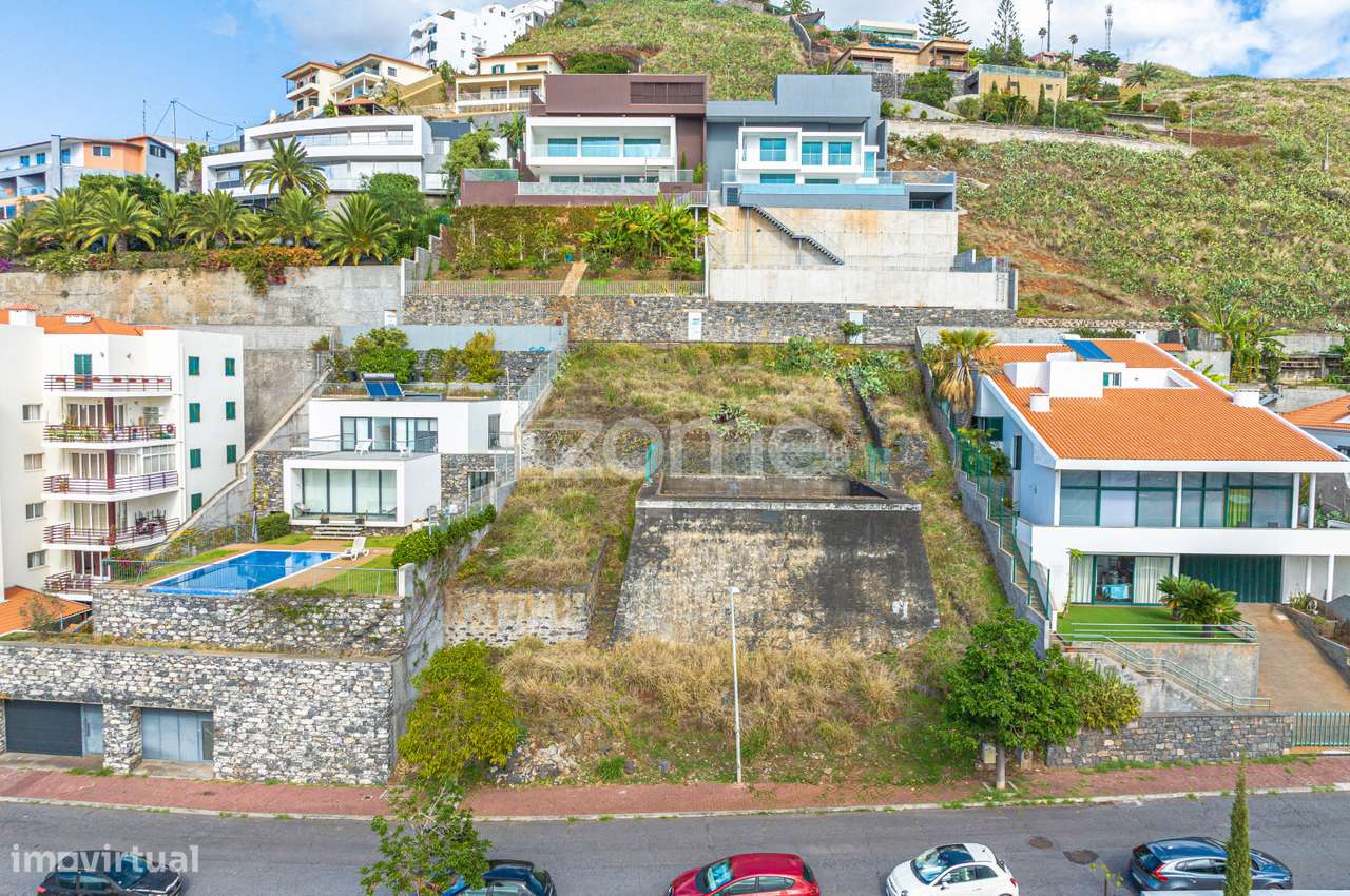 Terreno urbano para Moradia Unifamiliar-9