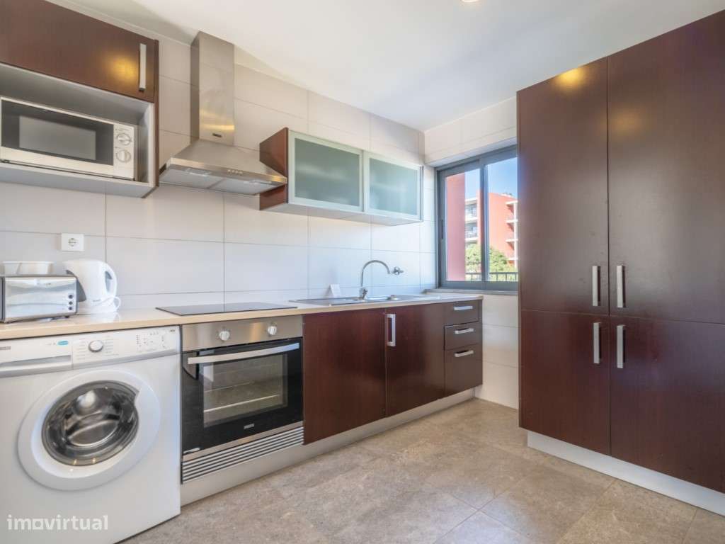 Apartamento T2 localizado no Algarve Race Resort, Portimão-4