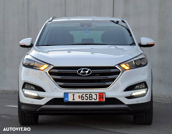 Hyundai Tucson 2.0 CRDi 4WD Automatik Style - 20