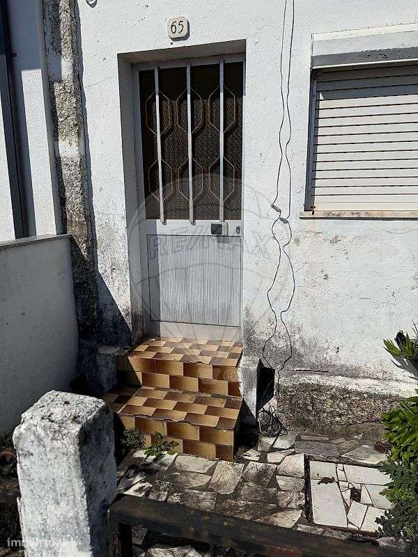 Moradia T2 para venda - Grande imagem: 3/18