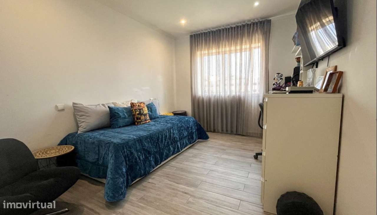 Venda de Apartamento T3 remodelado, Vila do Conde-16