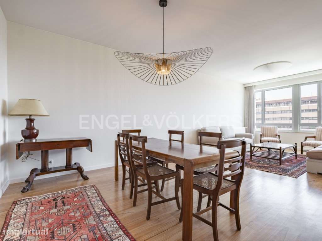 Elegante T2 no coração de Lisboa - Grande imagem: 5/31