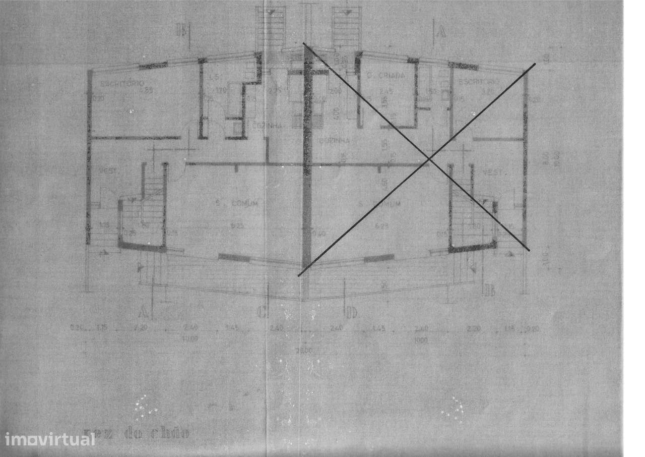 Moradia T5 em Rio de Mouro-50