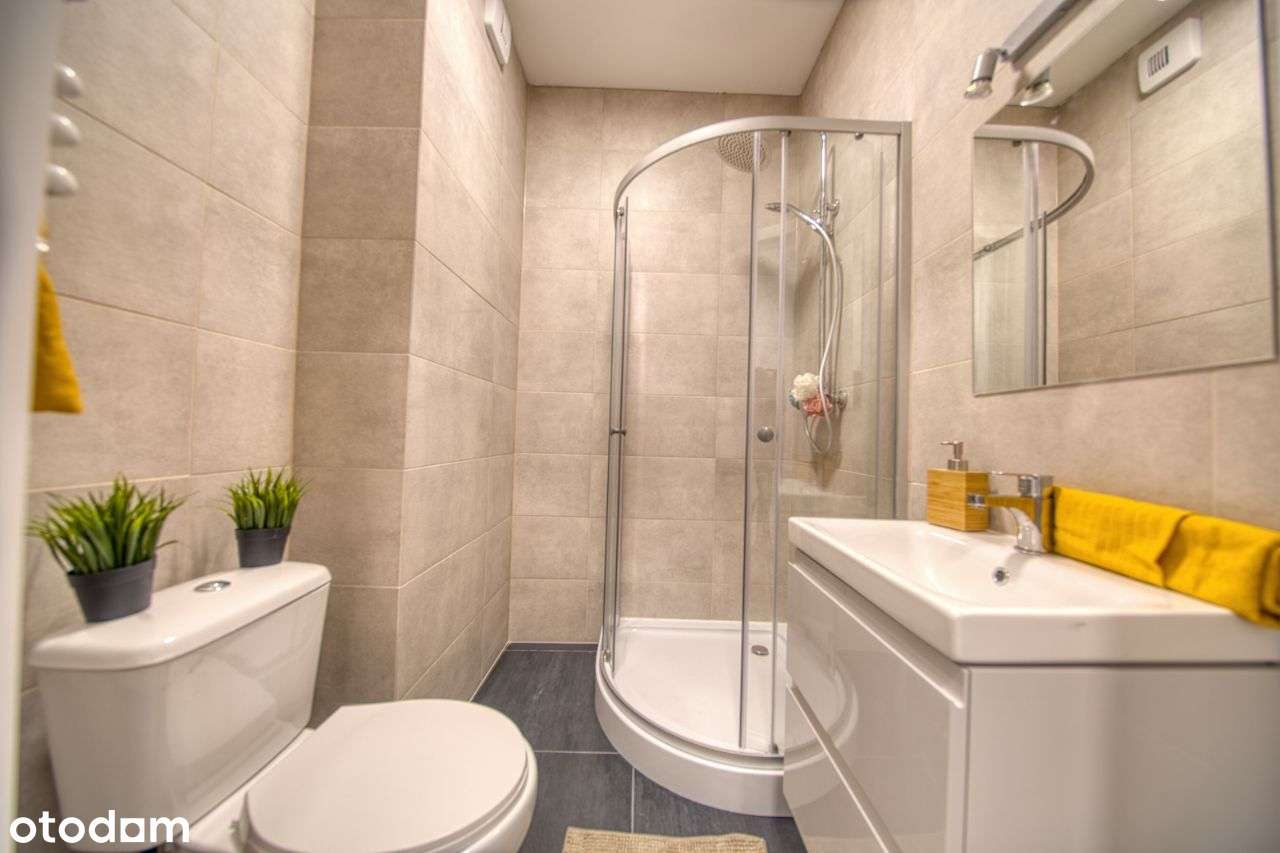 Mieszkanie 3 pokojowe z dwiema łazienkami-10