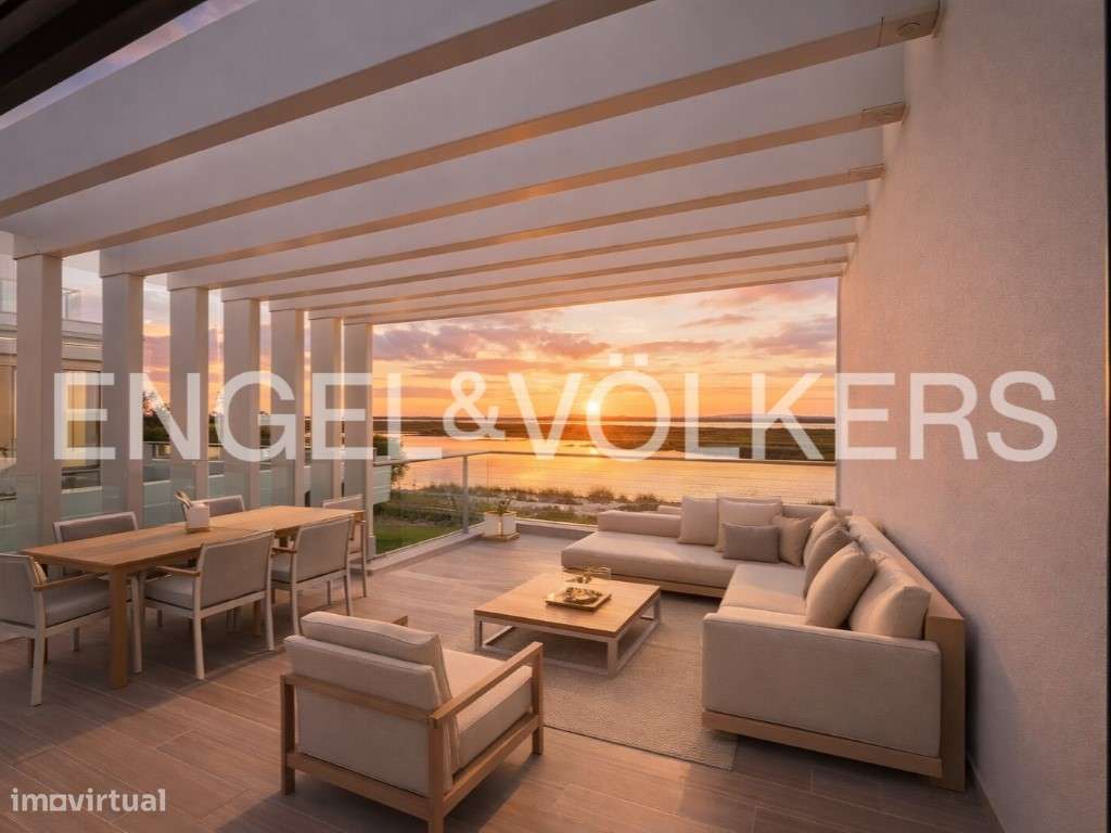 Apartamento T2 na Fuseta com Vista Aberta para a Ria Formosa - Grande imagem: 2/36