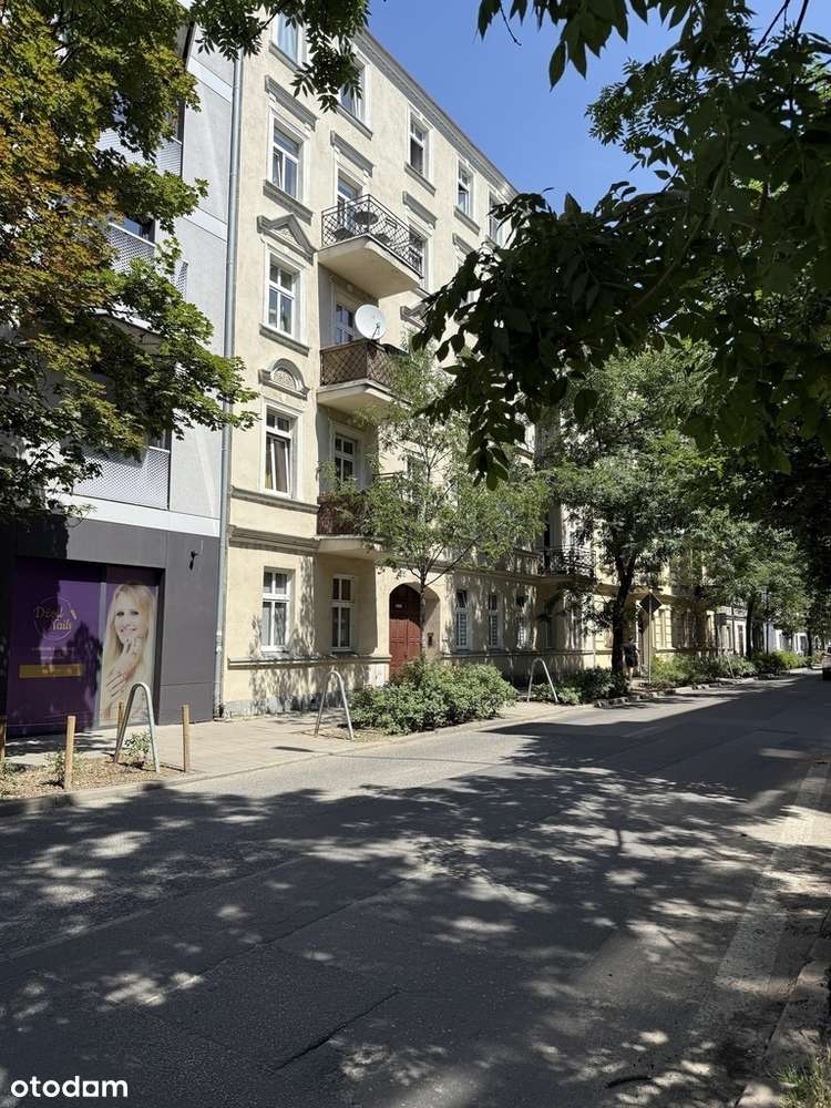 Odnowiona kamienica,cieplik miejski,Wilda